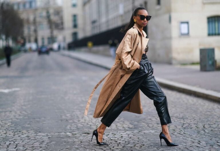 What to Wear in Paris: Chic Travel Looks